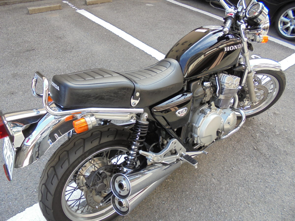 卸直営店（お得な特別割引価格） cb400four(nc36)用シート バイク